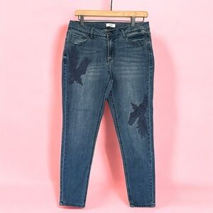 Kensie Women's Blue Denim Jeans Embroidered Bird Design Mid Rise skinny Sz 8